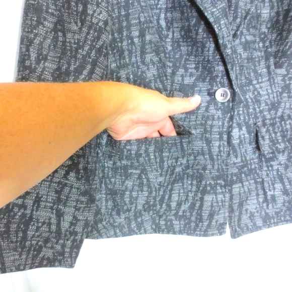 Coldwater Creek Blazer Jacket Black White Classic Career Tailored Style Size P8 - Picture 4 of 11